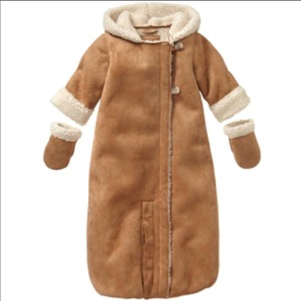 GAP new born baby set (0-3 mo)